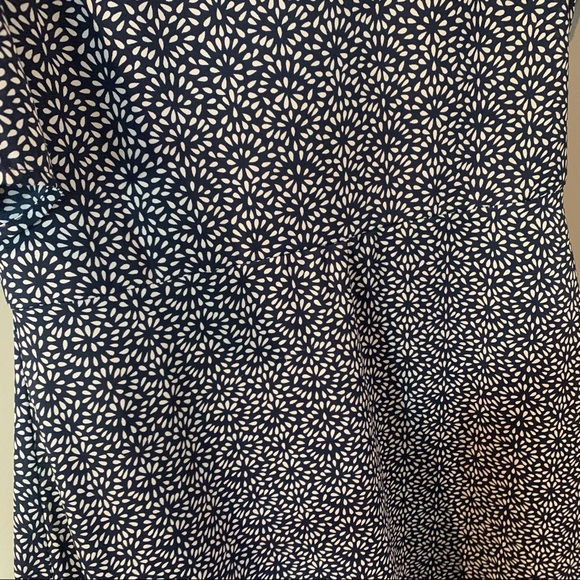 Banana Republic Cold Shoulder Navy White Fit & Flare Dress - Picture 3 of 7